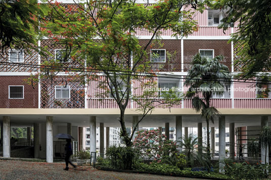 conjunto residencial do parque guinle lucio costa