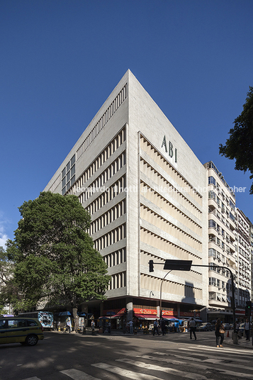 associação brasileira de imprensa mmm roberto