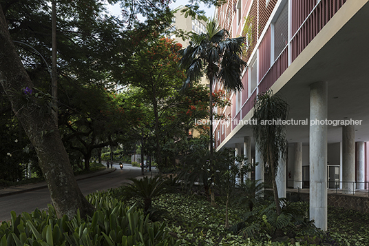 conjunto residencial do parque guinle lucio costa