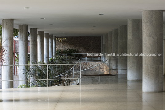 conjunto residencial do parque guinle lucio costa