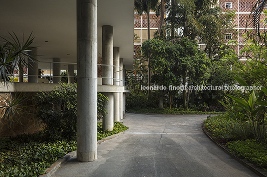 conjunto residencial do parque guinle lucio costa